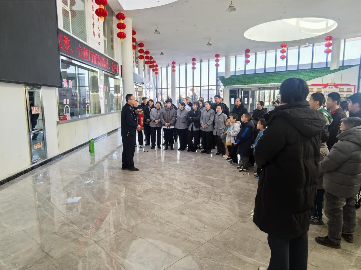 警钟长鸣筑防线，以练为战护&ldquo;童&rdquo;安&mdash;&mdash;榆林市儿童福利院开展春节前消防安全培训演练